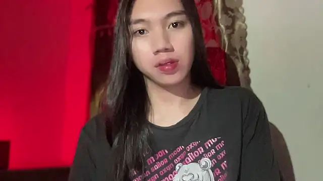 Snapshot of kat_mire chatting on October 13, 2025, 5:36 pm kat mire online show from October 13, 2025, 5:36 pm