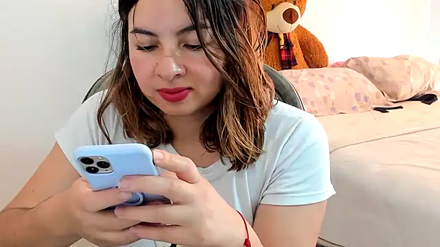 Snapshot of ADHARAMILLER__1111 chatting on October 31, 2025, 6:26 pm ADHARAMILLER 1111 online show from October 31, 2025, 6:26 pm