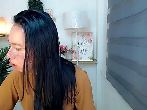 Snapshot of kimbratx chatting on November 11, 2025, 10:15 pm kimbratx online show from November 11, 2025, 10:15 pm