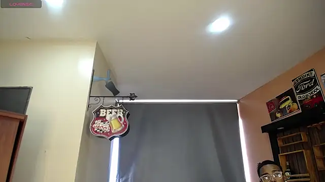 Snapshot of CollemanStone chatting on November 13, 2025, 8:13 pm CollemanStone online show from November 13, 2025, 8:13 pm