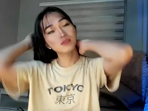 Snapshot of lovelychanel69xx chatting on September 19, 2025, 10:47 pm lovelychanel69xx online show from September 19, 2025, 10:47 pm