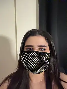 kamy55 online show from April 5, 2026, 3:35 am