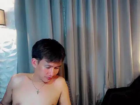 Snapshot of prince_elaijah chatting on January 10, 2026, 8:20 am prince elaijah online show from January 10, 2026, 8:20 am