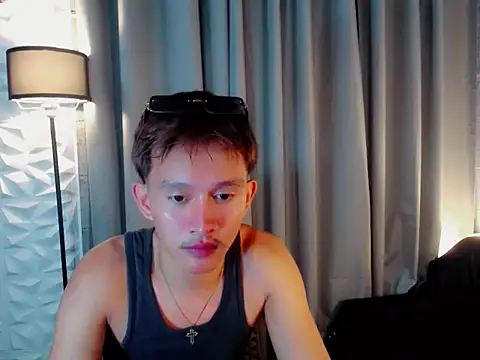 Snapshot of prince_elaijah chatting on September 27, 2025, 7:25 am prince elaijah online show from September 27, 2025, 7:25 am