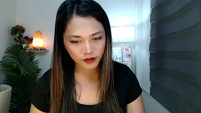 Snapshot of scarlett_brownx69 chatting on December 20, 2025, 11:35 am scarlett brownx69 online show from December 20, 2025, 11:35 am