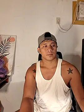 Snapshot of mr_dave chatting on April 12, 2026, 12:19 pm mr dave online show from April 12, 2026, 12:19 pm