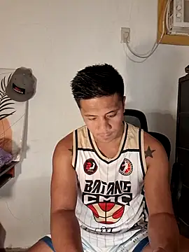 Snapshot of mr_dave chatting on April 11, 2026, 9:40 pm mr dave online show from April 11, 2026, 9:40 pm