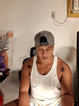 Snapshot of mr_dave chatting on April 8, 2026, 11:44 am mr dave online show from April 8, 2026, 11:44 am