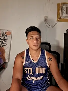 Snapshot of mr_dave chatting on April 16, 2026, 12:39 pm mr dave online show from April 16, 2026, 12:39 pm