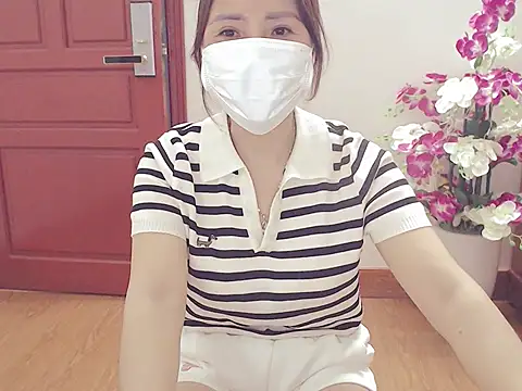 Snapshot of ruby_8x chatting on October 30, 2025, 12:20 am ruby 8x online show from October 30, 2025, 12:20 am