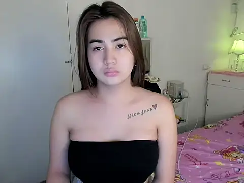 Snapshot of Alovelydoll_nica chatting on July 17, 2026, 1:25 am Alovelydoll nica online show from July 17, 2026, 1:25 am