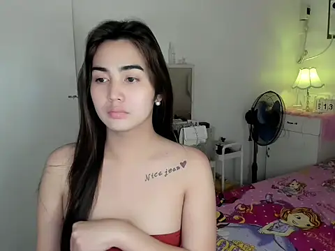 Alovelydoll nica online show from April 13, 2026, 1:48 pm