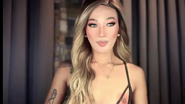 Snapshot of Lust-sluttymira chatting on November 26, 2025, 2:17 pm Lust-sluttymira online show from November 26, 2025, 2:17 pm