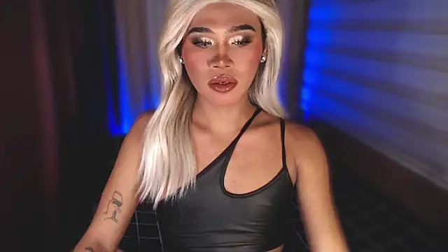 Snapshot of _tipsandchips chatting on October 25, 2025, 3:56 pm tipsandchips online show from October 25, 2025, 3:56 pm