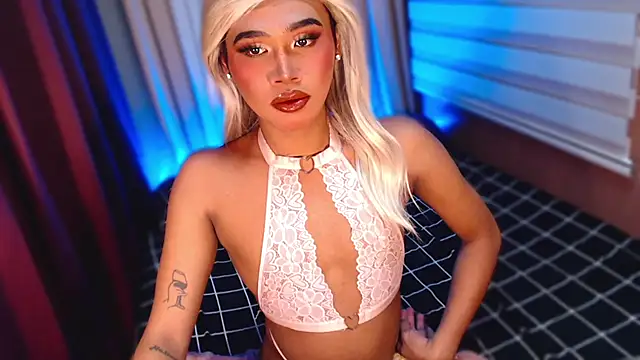 Snapshot of _tipsandchips chatting on November 3, 2025, 5:05 pm tipsandchips online show from November 3, 2025, 5:05 pm