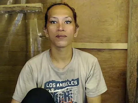Snapshot of isabellabigcock06 chatting on May 28, 2026, 11:27 am isabellabigcock06 online show from May 28, 2026, 11:27 am