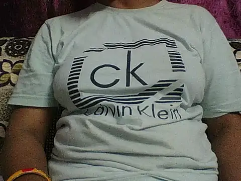 lovely-rinkki online show from April 18, 2026, 4:15 am