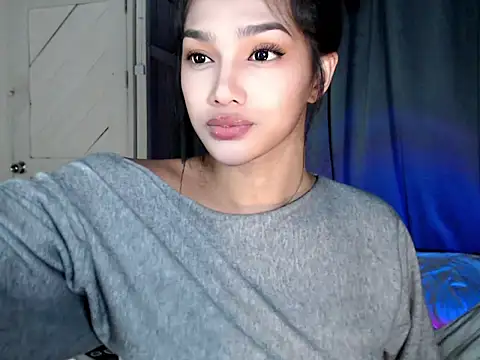 Snapshot of itsmekarinaaa chatting on February 12, 2026, 4:07 pm itsmekarinaaa online show from February 12, 2026, 4:07 pm