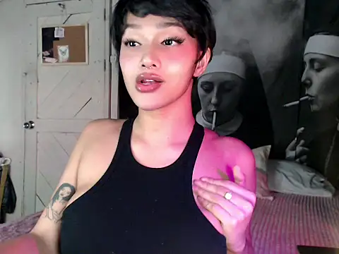 itsmekarinaaa online show from March 18, 2026, 3:46 pm