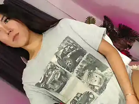 sexygoddess2999 online show from November 9, 2025, 2:54 pm