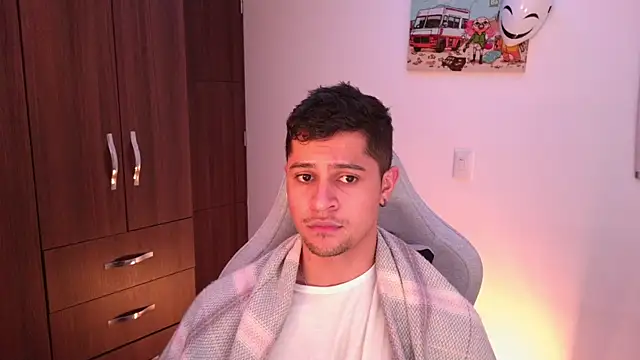 Snapshot of domsantiago_ chatting on October 30, 2025, 2:21 am domsantiago online show from October 30, 2025, 2:21 am