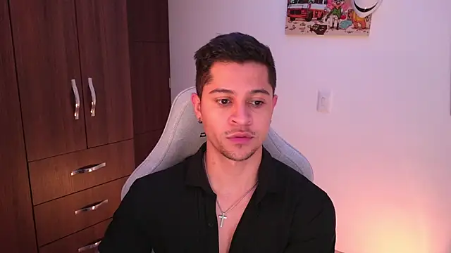 Snapshot of domsantiago_ chatting on November 2, 2025, 1:32 am domsantiago online show from November 2, 2025, 1:32 am