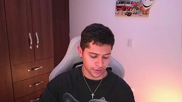 Snapshot of domsantiago_ chatting on November 11, 2025, 2:39 am domsantiago online show from November 11, 2025, 2:39 am