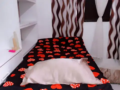 asian hottie20 online show from June 1, 2026, 6:02 am