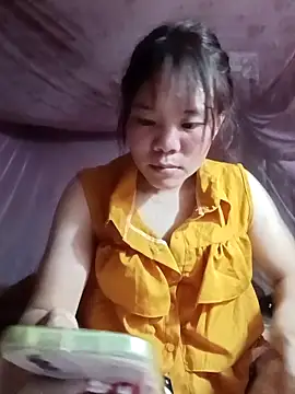 Snapshot of Nguyet135 chatting on April 13, 2026, 1:59 pm Nguyet135 online show from April 13, 2026, 1:59 pm