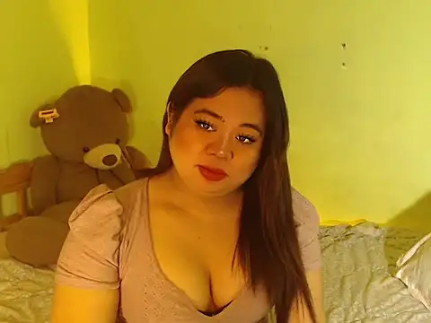 Im ur mother online show from October 9, 2025, 1:11 pm