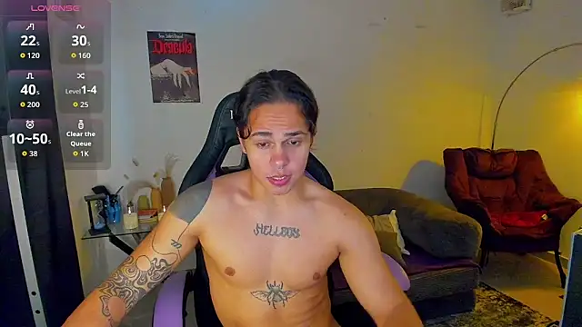 Maximiliano scoott   online show from March 2, 2026, 10:38 pm