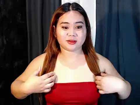 Snapshot of queen_staceyy chatting on November 25, 2025, 6:03 am queen staceyy online show from November 25, 2025, 6:03 am