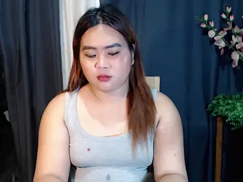 Snapshot of queen_staceyy chatting on November 30, 2025, 7:03 pm queen staceyy online show from November 30, 2025, 7:03 pm