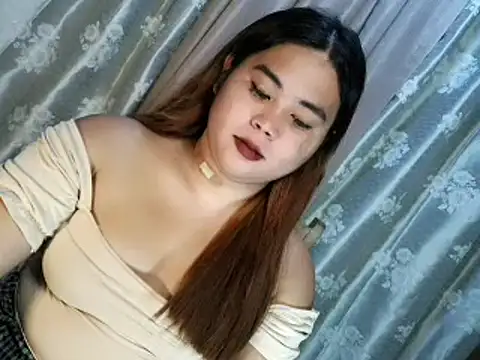 queen staceyy online show from March 3, 2026, 1:34 am