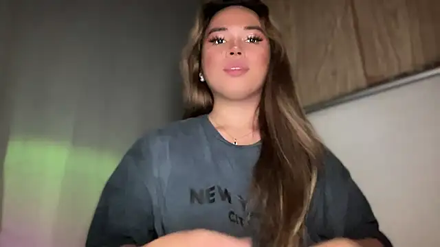 Snapshot of goddessofalltime chatting on November 22, 2025, 6:07 pm goddessofalltime online show from November 22, 2025, 6:07 pm