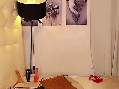 Snapshot of Foxxy_Barbie chatting on February 10, 2026, 6:01 am Foxxy Barbie online show from February 10, 2026, 6:01 am