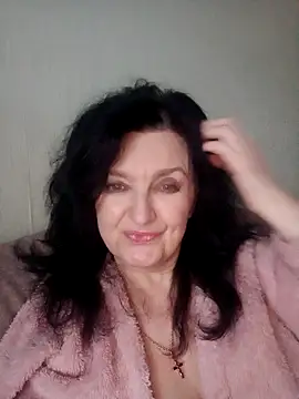 MilaSky4701 online show from November 12, 2025, 1:48 pm