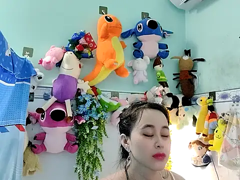 Snapshot of emgaixinhngoan chatting on November 25, 2025, 3:23 pm emgaixinhngoan online show from November 25, 2025, 3:23 pm