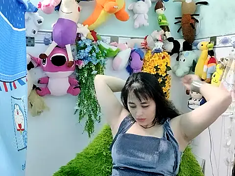 Snapshot of emgaixinhngoan chatting on November 26, 2025, 3:34 pm emgaixinhngoan online show from November 26, 2025, 3:34 pm