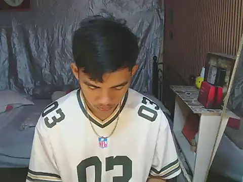 Snapshot of urhot_chany chatting on November 24, 2025, 5:46 pm urhot chany online show from November 24, 2025, 5:46 pm