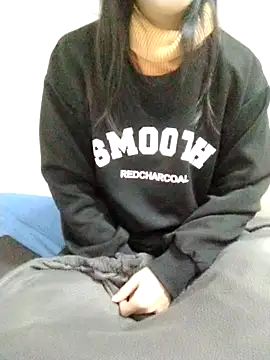 Snapshot of Kembong01 chatting on February 3, 2026, 9:09 pm Kembong01 online show from February 3, 2026, 9:09 pm