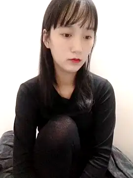 Kembong01 online show from November 6, 2025, 8:24 pm