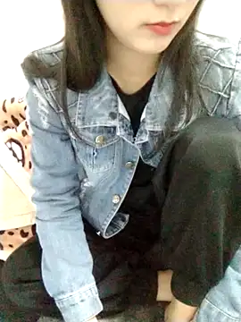 Snapshot of Kembong01 chatting on March 1, 2026, 12:54 am Kembong01 online show from March 1, 2026, 12:54 am