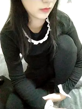 Snapshot of Kembong01 chatting on February 25, 2026, 1:33 pm Kembong01 online show from February 25, 2026, 1:33 pm