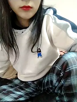 Snapshot of Kembong01 chatting on February 22, 2026, 9:05 pm Kembong01 online show from February 22, 2026, 9:05 pm