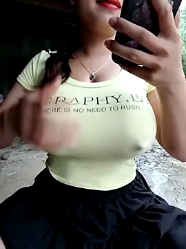 Snapshot of Rubyy_Nk chatting on May 2, 2026, 11:54 pm Rubyy Nk online show from May 2, 2026, 11:54 pm