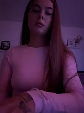 YoungLeo2006 online show from September 23, 2025, 4:58 pm