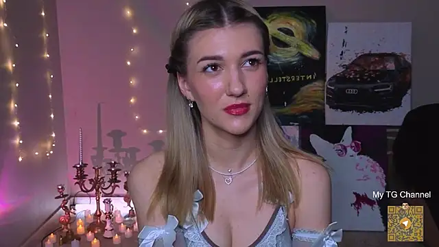 BeatrixGummer online show from November 16, 2025, 8:24 pm