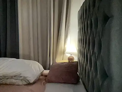 hotrerexxx online show from October 30, 2025, 8:45 am