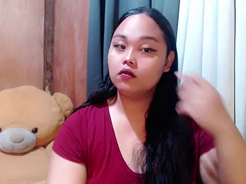  Lylia online show from January 14, 2026, 9:07 pm